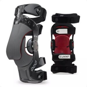 imagem da Joelheira POD K8 3.0 forged carbon, uma joelheira que está no artigo das melhores joelheiras articuladas para motocross do blog manual do motocross.